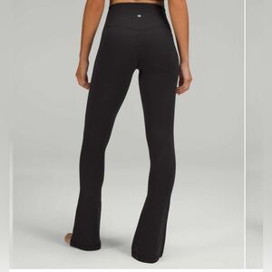 Lululemon- Align High-Rise Mini Flare Pant 32" - Size 6